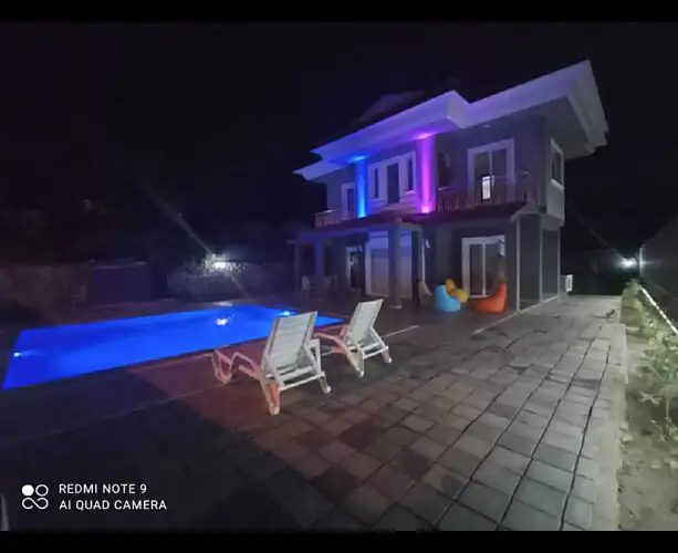 WhatsApp Image 2025-10-08 at 13.48.33.jpeg