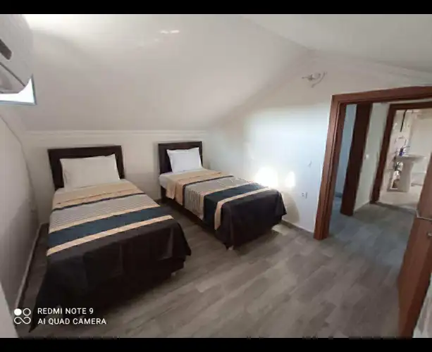 WhatsApp Image 2025-10-08 at 13.48.36 (1).jpeg